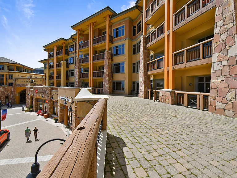 Sundial Ct — Photo 16
