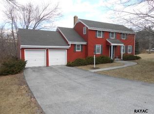 460 Beaver Creek Rd, Hanover, PA 17331