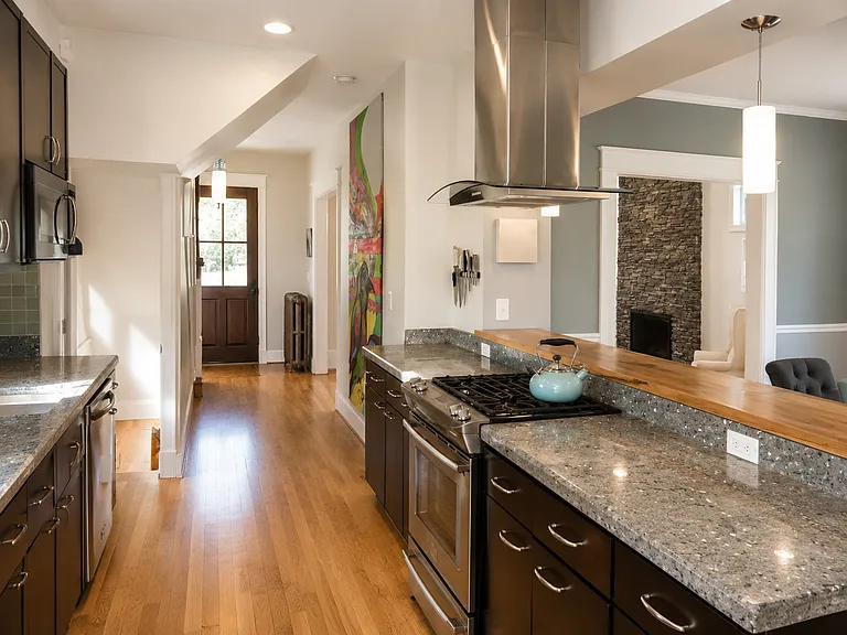 509 Webster St NW — Photo 6