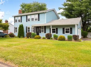 124 Nicholson St, Newington, CT 06111