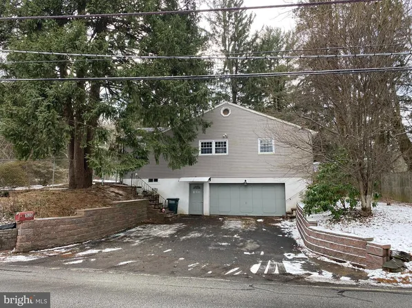 123 E Bristol Rd, Feasterville Trevose, PA 19053