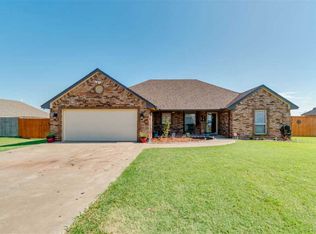 399 SW Bradford Ln, Lawton, OK 73505