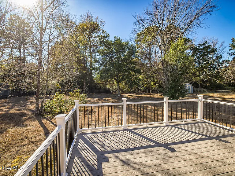 310 R L Honeycutt Dr — Photo 32