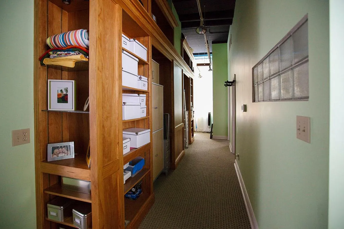 1 bed, 2100 sqft, $1,700 — Photo 2