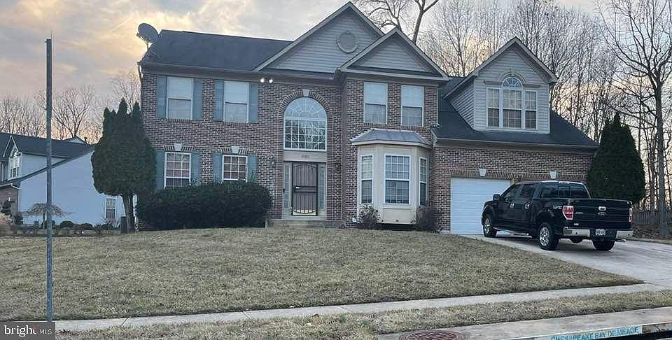 1st image of 8105 Hunter Dr