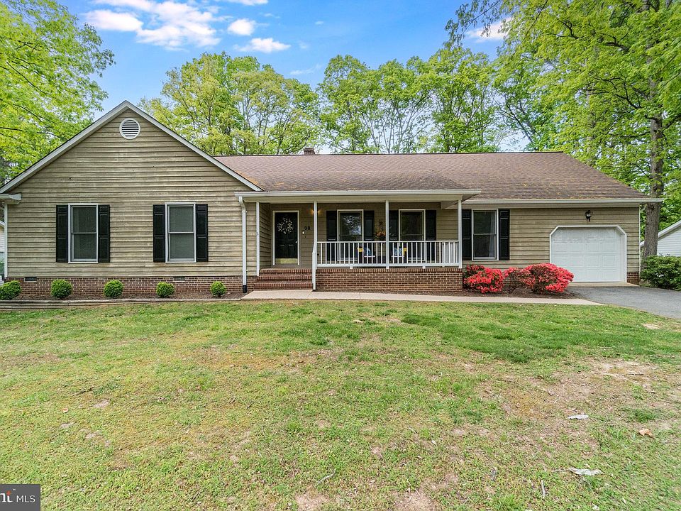 38 Hamlin Dr, Fredericksburg, VA 22405 | Zillow