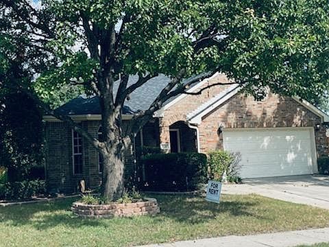 1st image of 808 Glenwood Ct