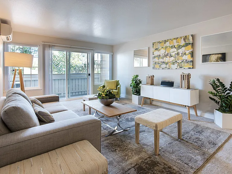 333 Escuela Ave — Photo 4