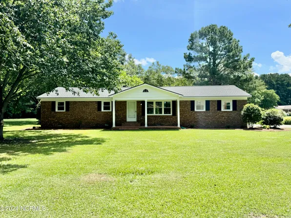600 Walking Stick Trail, Clinton, NC 28328