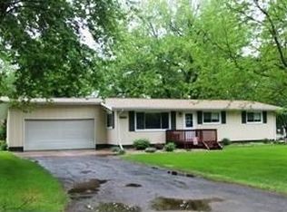 2511 Glenwood Pl, La Crosse, WI 54601