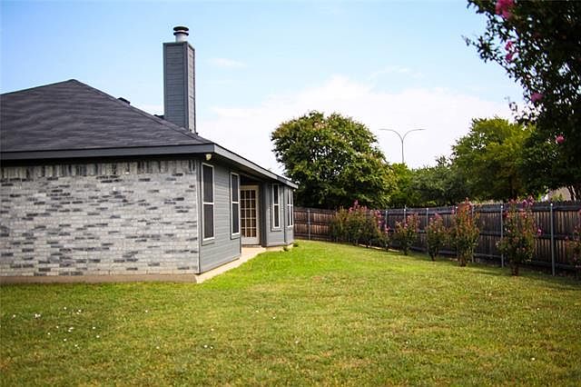 2nd image of 8004 Kathleen Ct