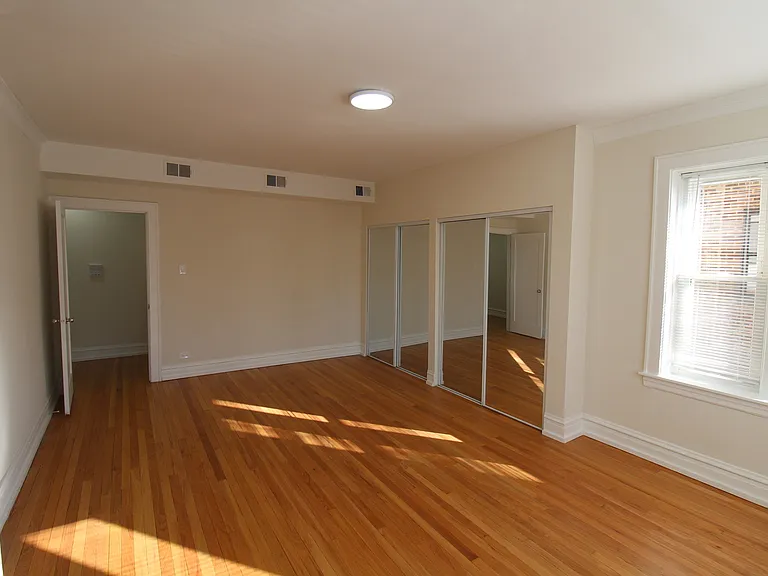 6307 N Mozart St #2N — Photo 16