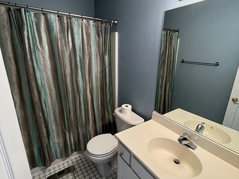 101 Woodlake Dr #407 — Photo 13