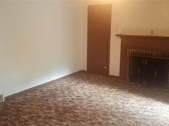 5th image of 428 Mertland Ave