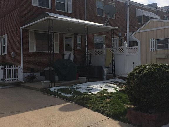 2nd image of 833 Jeannette Ave
