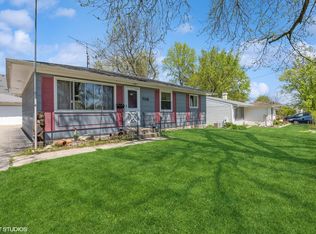 706 University St, Harvard, IL 60033