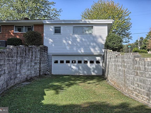 3rd image of 1440 Jody Ave