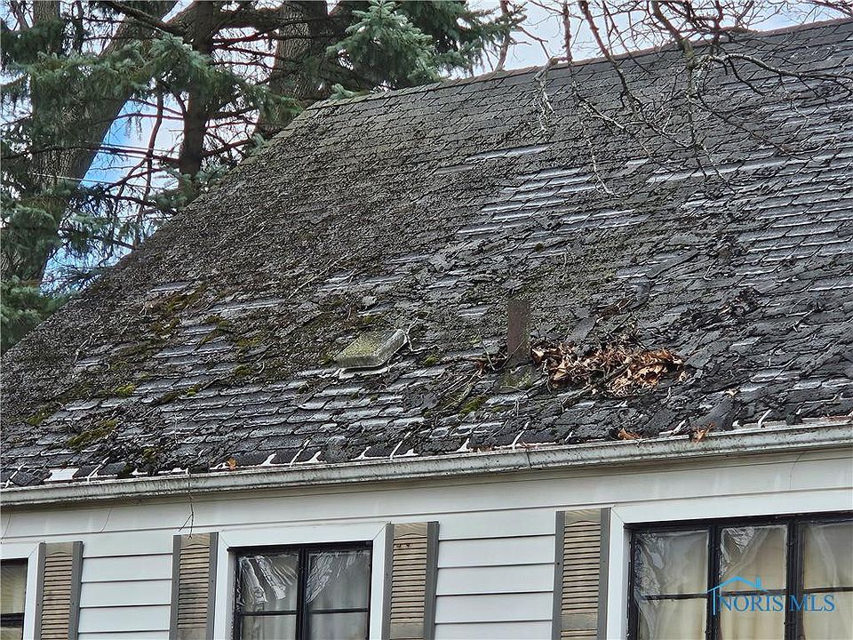2nd image of 2564 Charlestown Ave