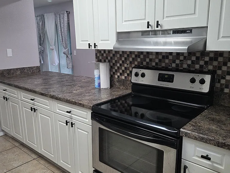 9918 Turf Way #8 — Photo 22