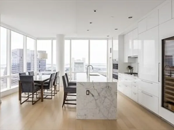 1 Franklin St #5105, Boston, MA 02110