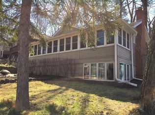 525 Wilmette Rd, Williams Bay, WI 53191