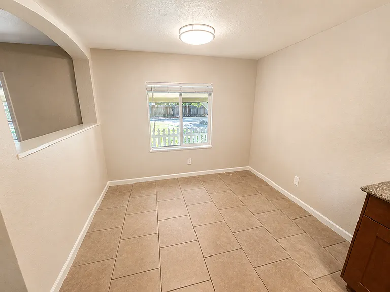 Country Lane - A Must See Community! — Photo 27