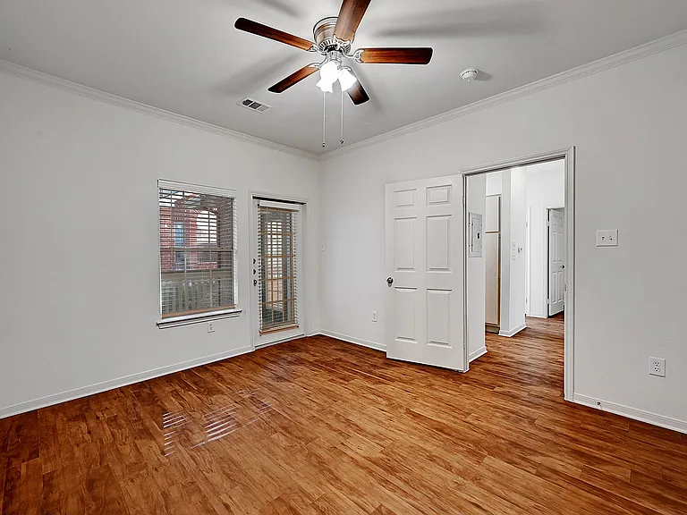 600 Leah Avenue 018