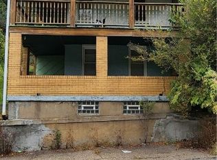 901 6th St, Braddock, PA 15104