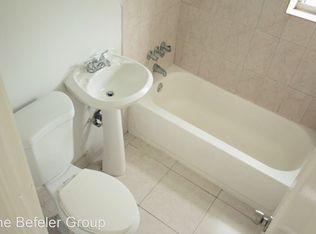 765 Curtiss Pkwy #307, Miami, FL 33166