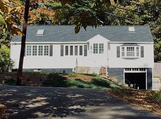 56 Pleasant St, Paxton, MA 01612