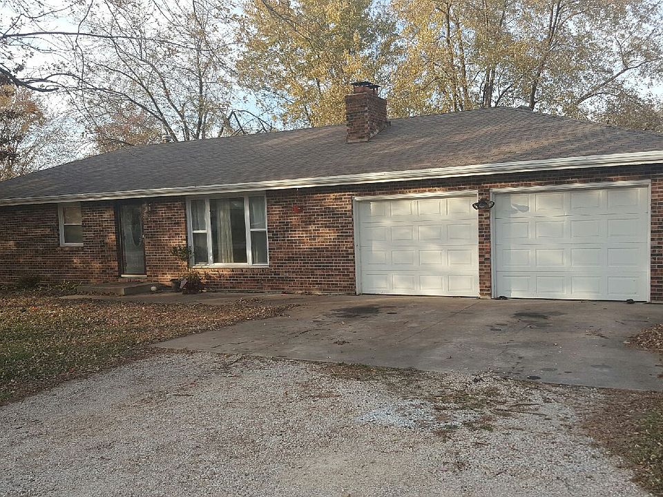 1st image of 106 W 1st St
