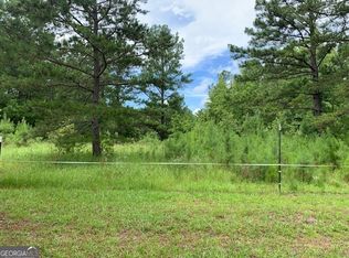 566C Lake Laurel Rd, Milledgeville, GA 31061