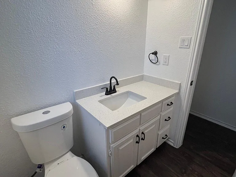 6308 Shasta Trl — Photo 20