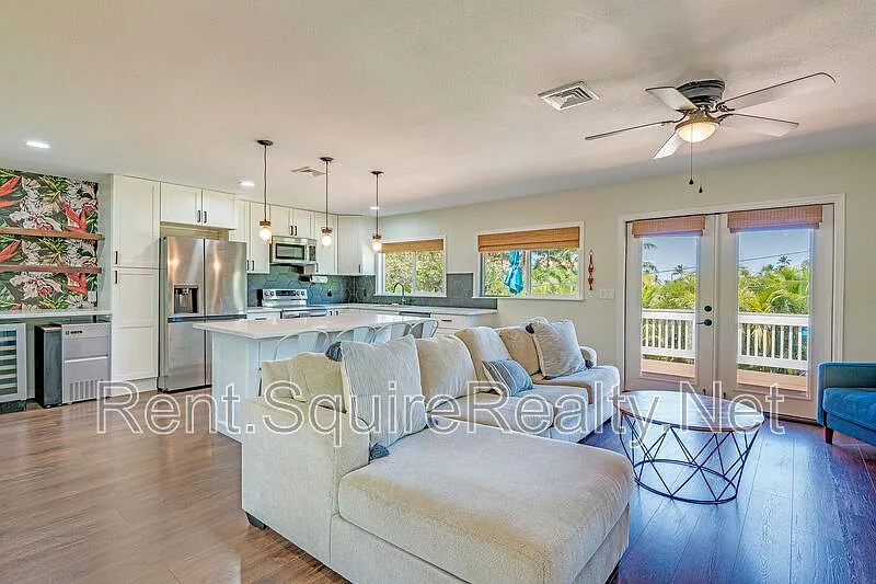 52 Alahele Pl #UPSTAIRS