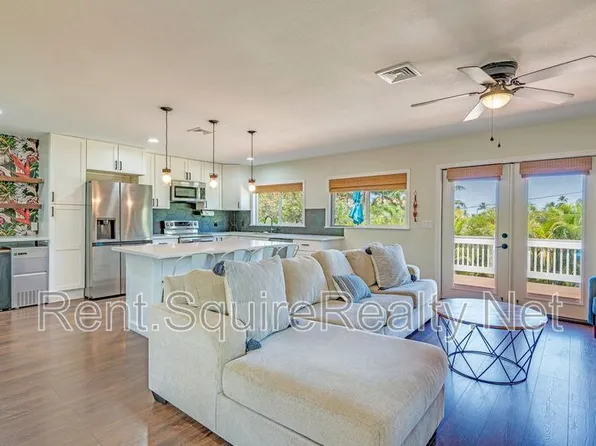 52 Alahele Pl, Kihei, HI 96753