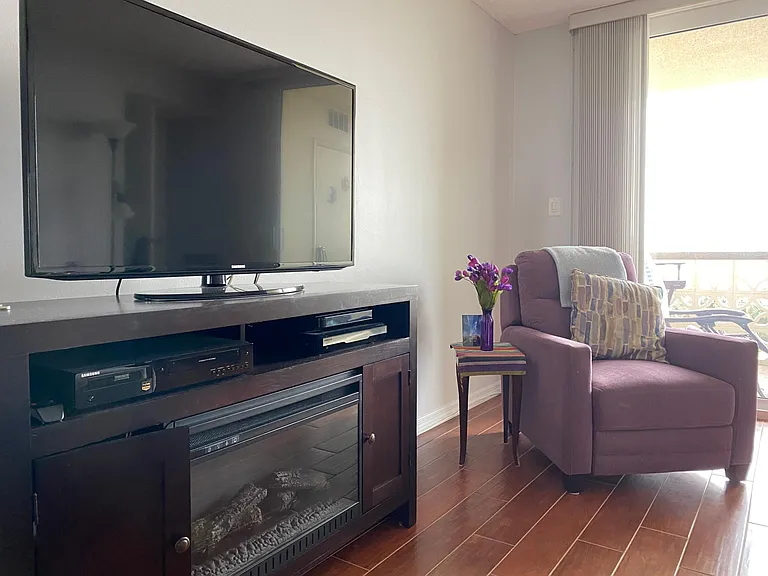 9 Forbes Pl #405 — Photo 20