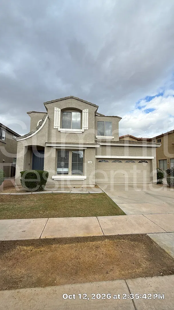 3 bed, 2.0 bath, 1772 sqft, $2,295 — Photo 1