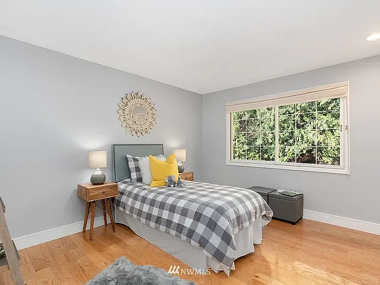 2515 176th Ct NE — Photo 15