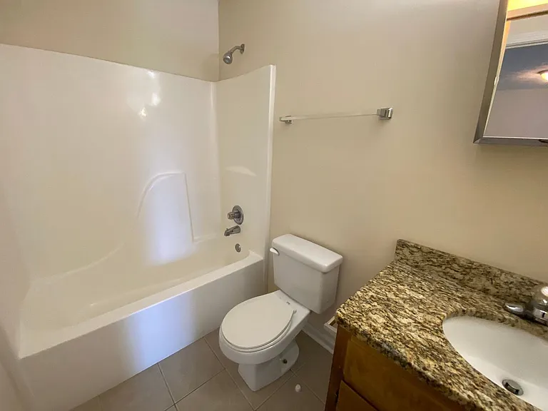 103 Hunters Run Rd — Photo 6
