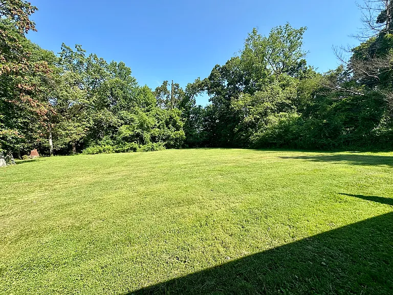 737 Southland Dr #1 — Photo 11