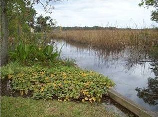 1015 E Recess Rd, Hanahan, SC 29410