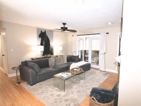 1509 Woodcliff Dr NE, Sandy Springs, GA 30350