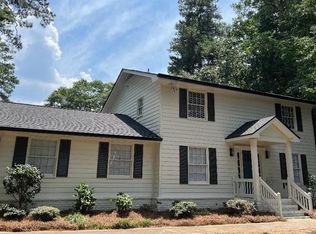 1789 Springhouse Ct, Lawrenceville, GA 30043