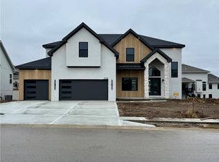 7715 NE 103rd Ter, Kansas City, MO 64157