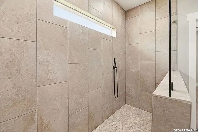 15815 Uvalde St — Photo 24