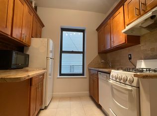338 E 92nd St #14, New York, NY 10128