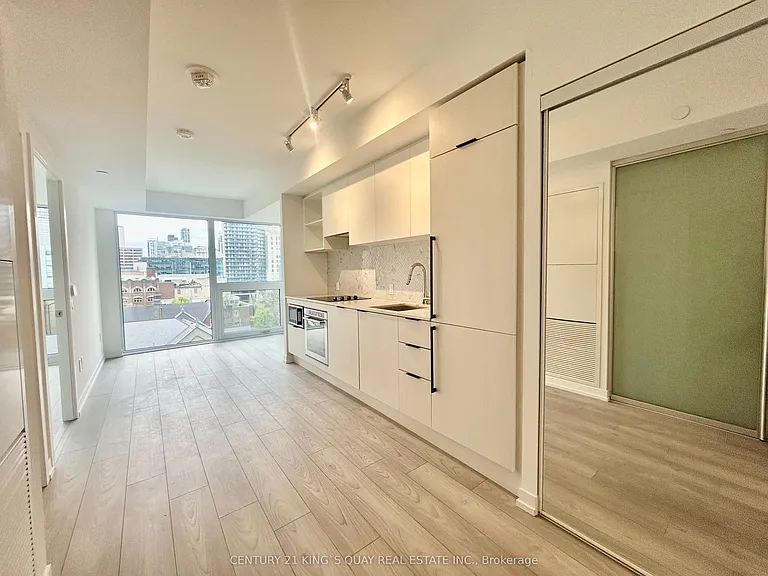 82 Dalhousie St #808 — Photo 2