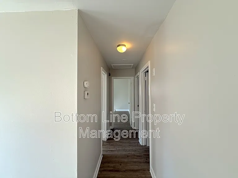 1408 Dean St — Photo 5