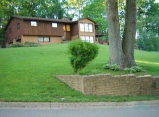 1684 Bryn Mawr Dr, Newark, OH 43055