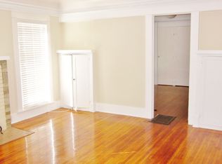 917 E 2nd St, Long Beach, CA 90802